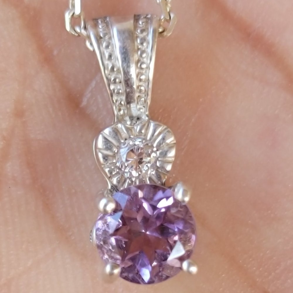 Dainty and gorgeous amethyst and clear gemstone 925 sterling silver necklace